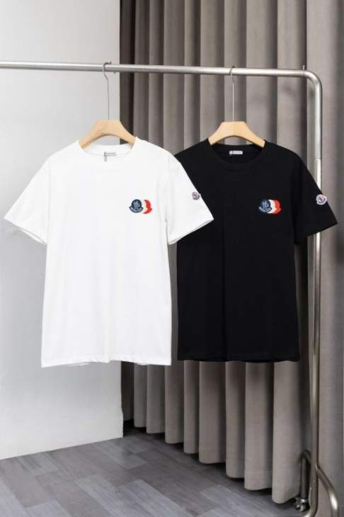 Picture of Moncler T Shirts Short _SKUMonclerM-2XLjhtxY0115869